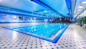 مسمومیت ۲۰ نفر در یکی از استخرهای مشهد