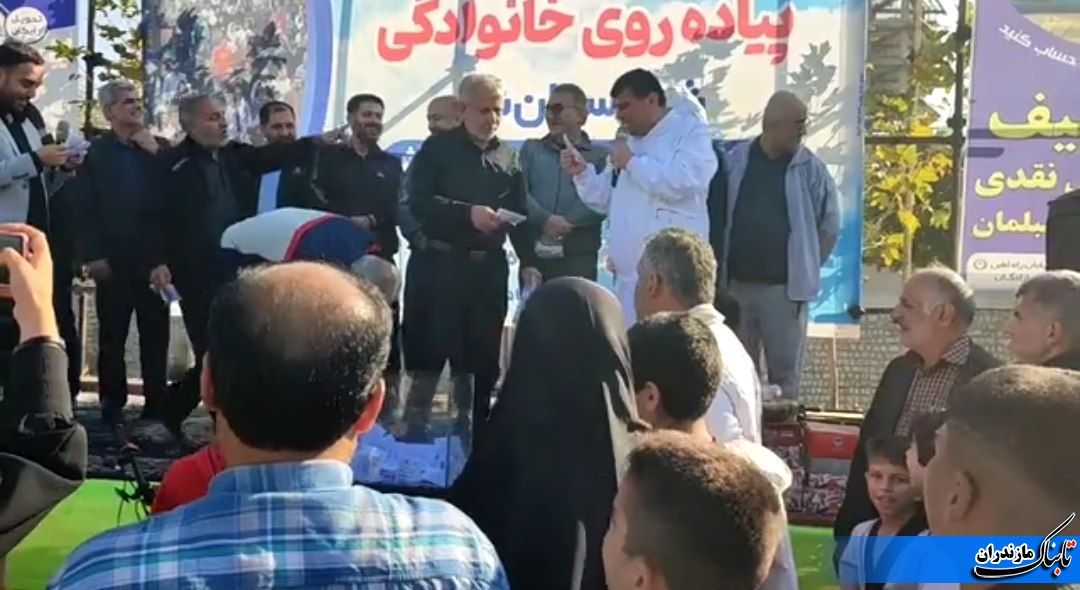 برگزاری همایش پیاده&zwnj;روی خانوادگی از حرم تا حرم در نکا