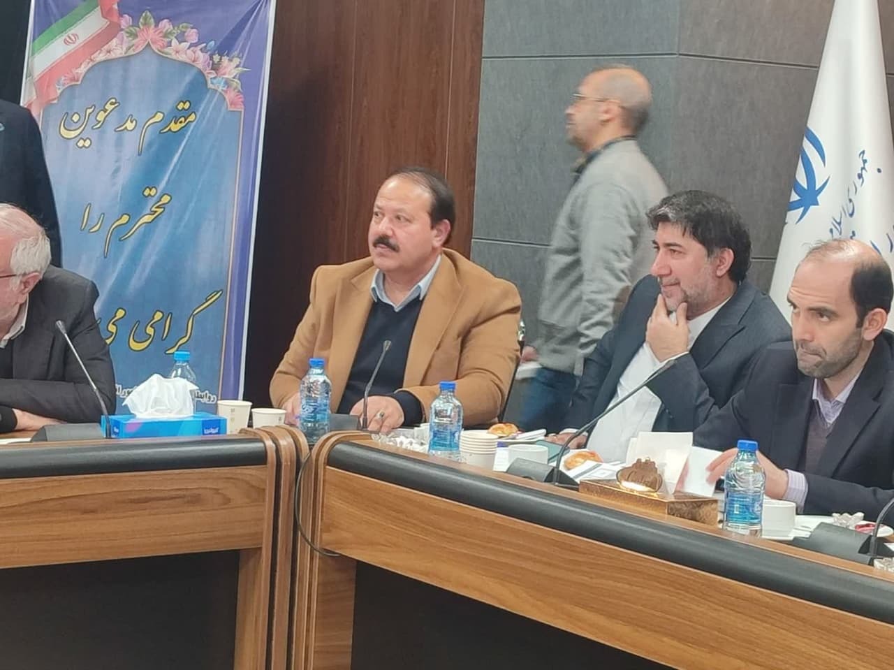 موضوع تعهد ارزی صادرات باید بازنگری شود/ دعوای بین دستگاه&zwnj;ها مانع توسعه اینچه برون است