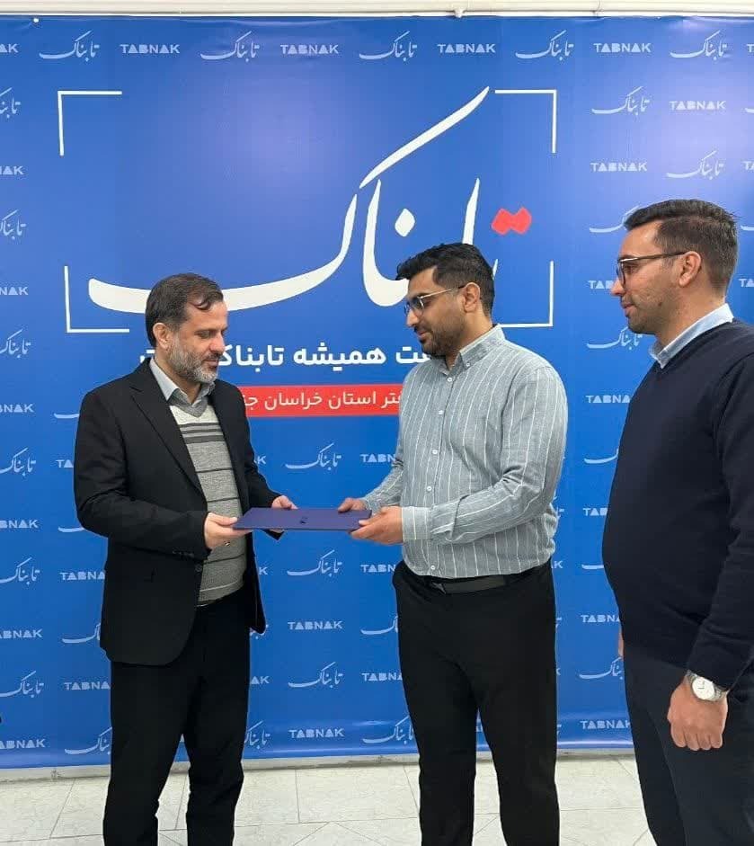 پیش قدم نشدن رسانهها در جهاد تبیین باعث شکست میشود //////////بماند//میررضوی پیش قدم نشدن رسانهها در جهاد تبیین باعث شکست میشود //////////بماند//میررضوی