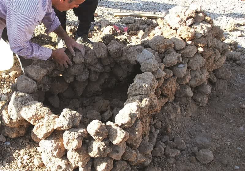 چال سیبی؛ احیای سنت&zwnj;های کهن در بهمن / جشنواره &laquo;چال سیبی&raquo; در آباده؛ احیای سنت&zwnj;های کهن با سیب&zwnj;زمینی&zwnj;های کلوخی