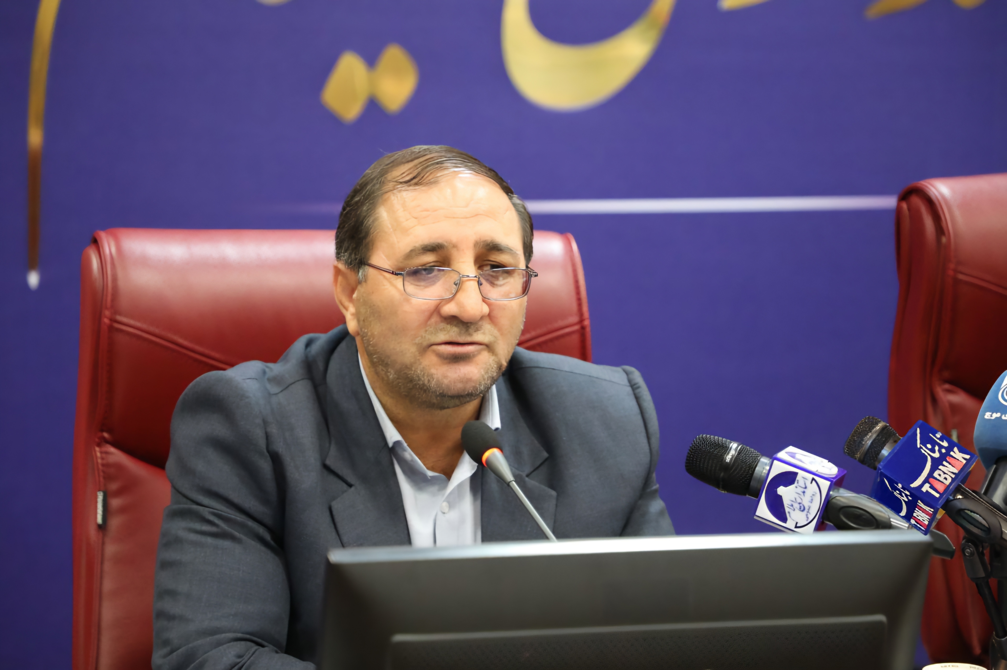 سلامت و امنیت کارگر باید تضمین شود /در حال بارگزاری عکس