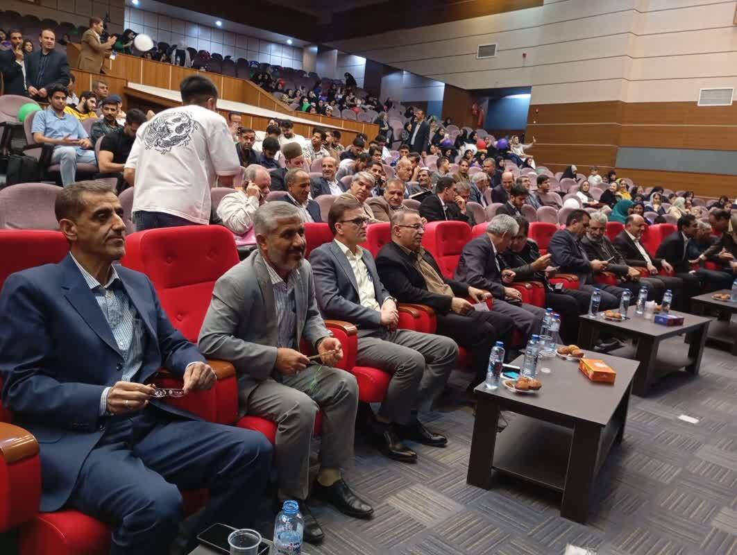 حافظ اعجوبه و نادره&zwnj;ای که حکمت خسروانی را با شریعت، گره زده است // در حال ویرایش