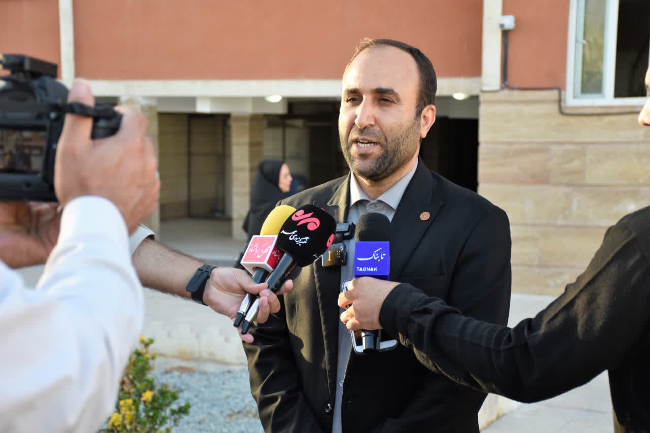 خانه&zwnj;دار شدن خانواده&zwnj;های دارای دو و سه معلول در کرمانشاه / پایان انتظار مددجویان بهزیستی برای سرپناه + فیلم