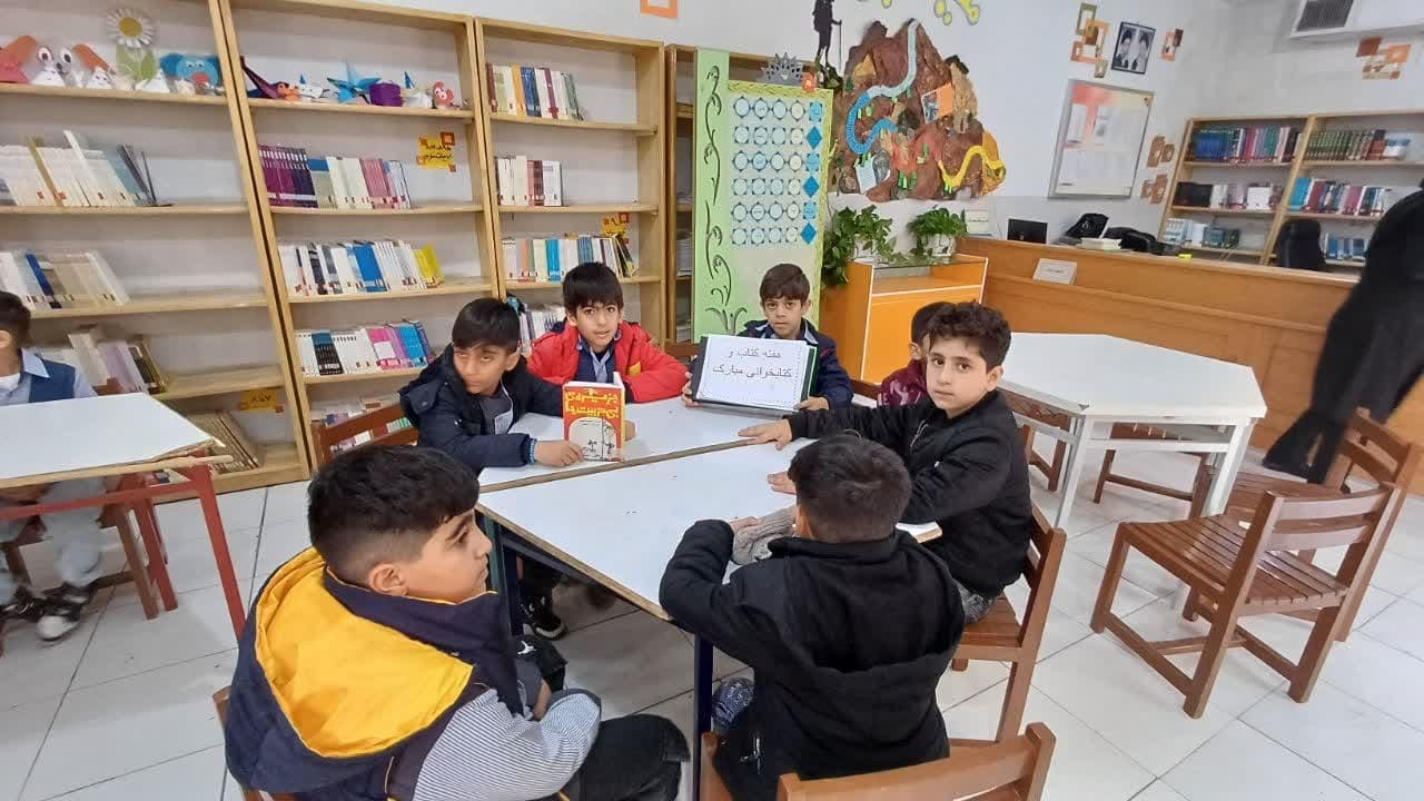 ۲۴آبان؛ روزی برای دوباره ورق&zwnj;زدن دانایی + پادکست