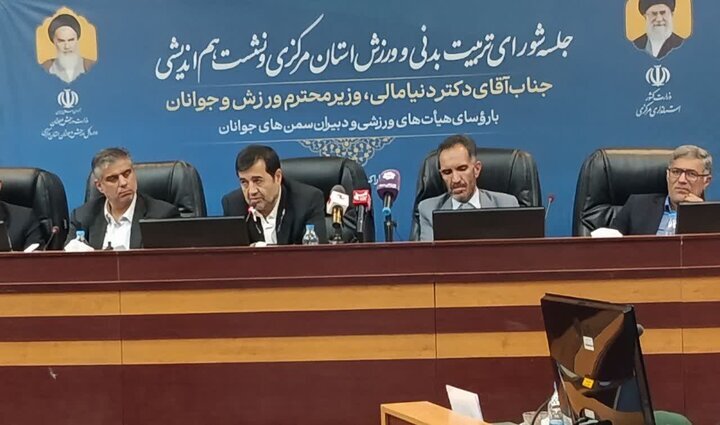 مدیریت منابع انسانی، همدلی و عدالت مهمتر از منابع مالی است. مدیریت منابع انسانی، همدلی و عدالت مهمتر از منابع مالی است.