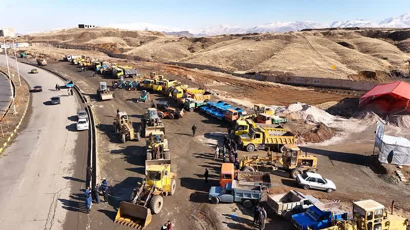 برپایی ۲۳ ایستگاه برف‌روبی در سنندج/ شهرداری برای زمستان برفی آمادگی کامل دارد